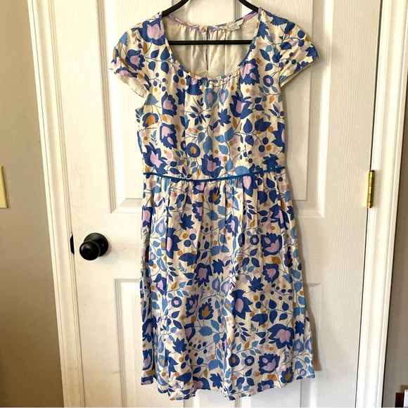 Boden Dresses & Skirts - Boden Linen Floral Cap Sleeve Spring Dress Sz 6